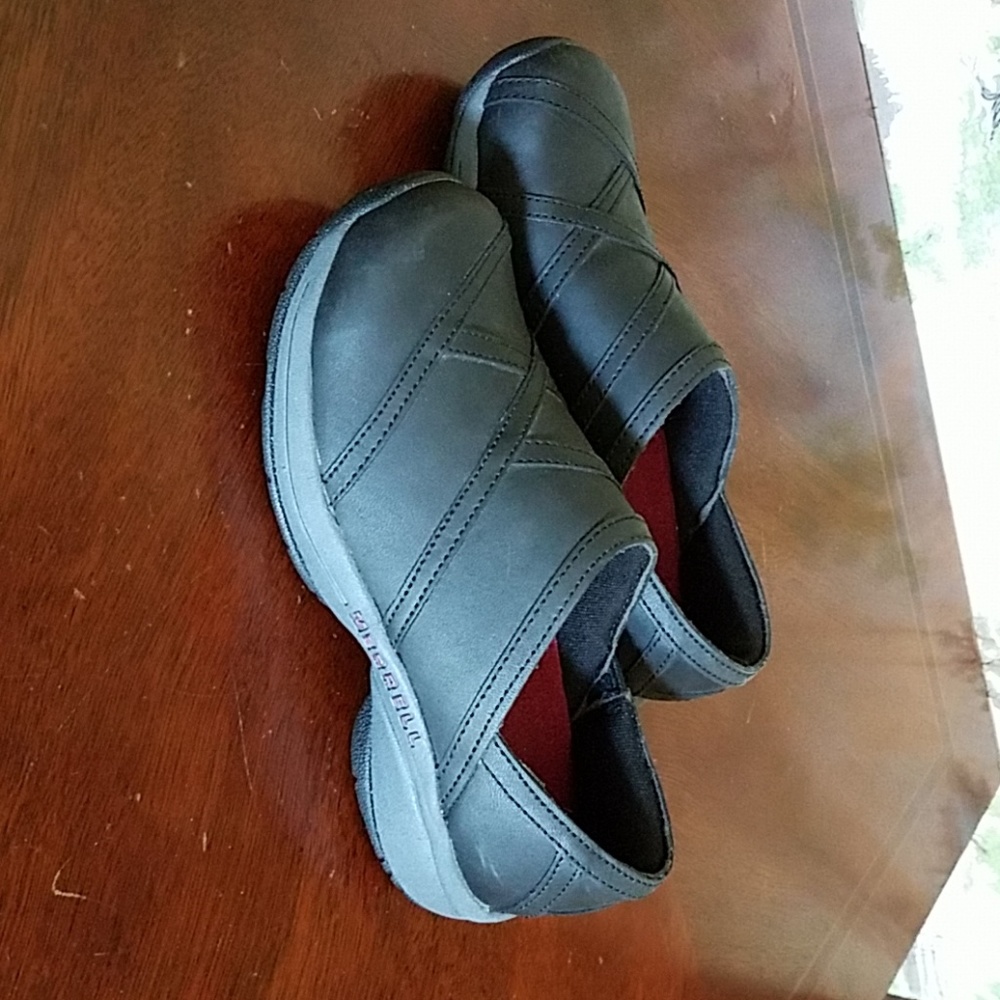 Merrell Eclipse black leather shoes NWOT